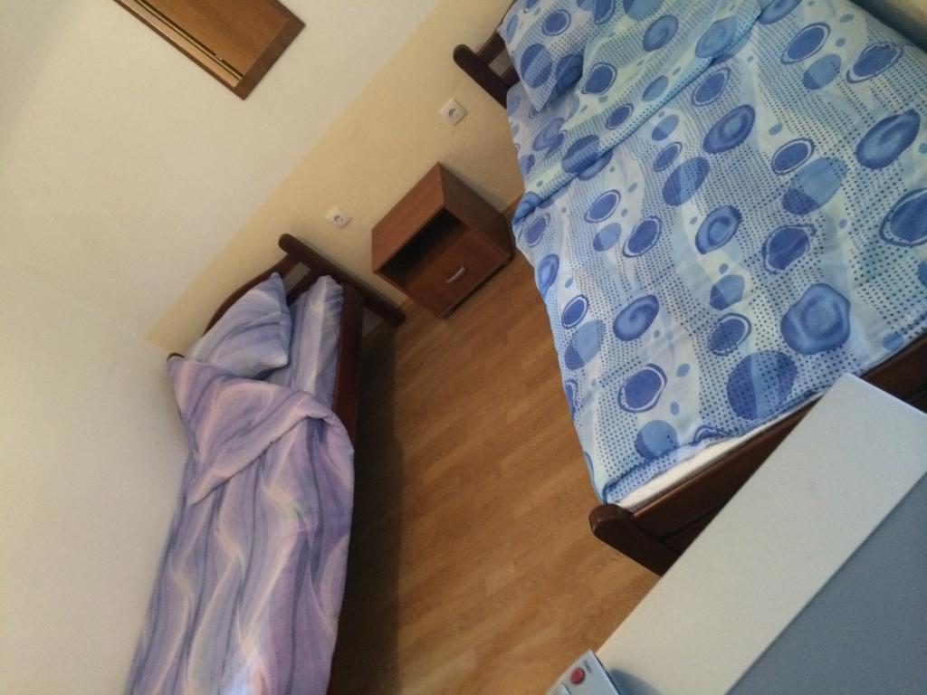 Apartments Avram Vrsac Rum bild